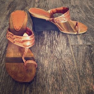 BCBGIRLS SIZE 8.5 wooden slip on wedges.